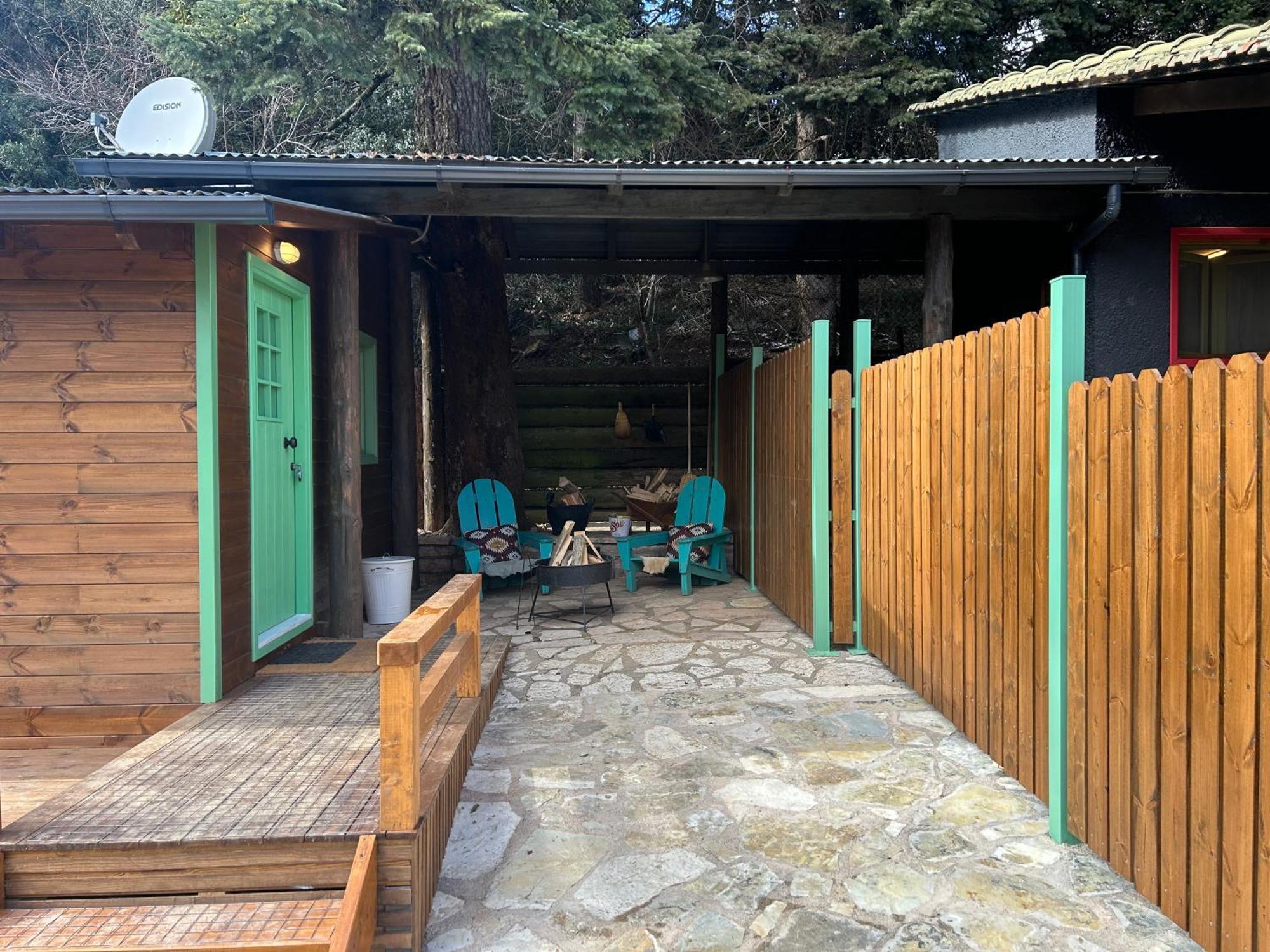 Vasilikia Mountain Farm & Retreat Guest House Pavliani Exterior photo